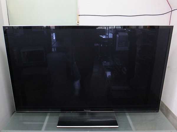 買取商品の60型プラズマテレビ