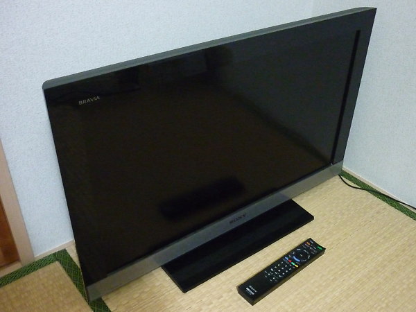 「SONY 32型液晶テレビ BRAVIA KDL-32EX300」を大阪府高槻市で買取(12月20日) ｜ 家電などを出張買取