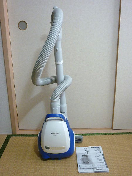 パナソニック 紙パック式掃除機 MC-PB6A-A」を大阪府守口市で買取(7月 