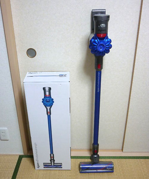 ダイソン サイクロン式スティッククリーナー dyson V7 Motorhead