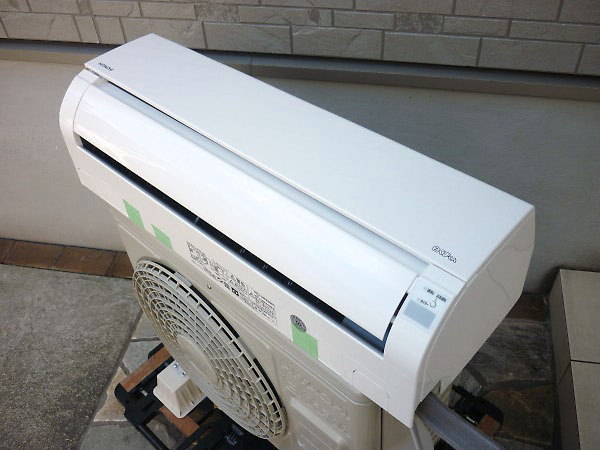 「日立 ルームエアコン 白くまくん HITACHI RAS-A22G」を大阪府茨木市で買取(12月13日)