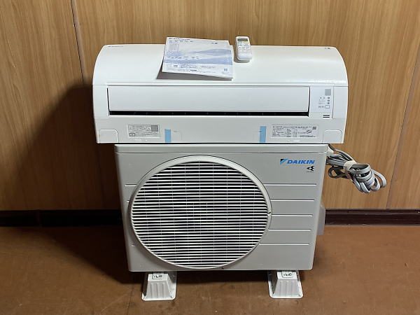 ルームエアコンS22ZTES-Wを買取